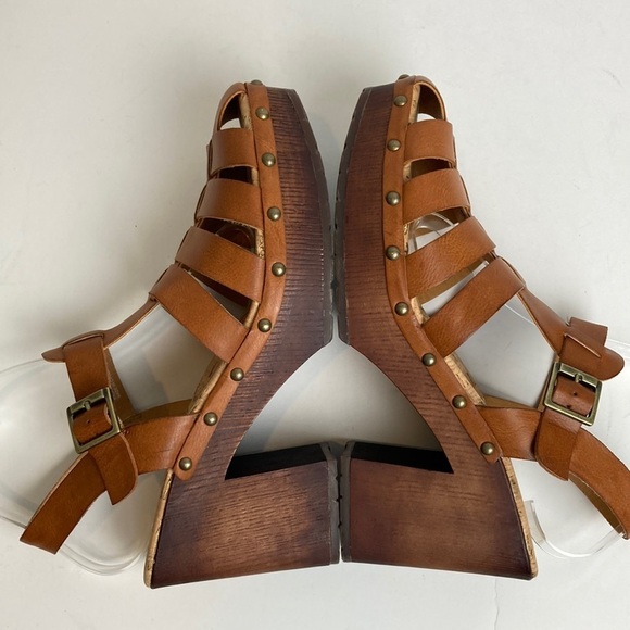 Korks Whitney Platform Sandals Sz 10 Fisherman Studded Heeled Boho Vacation - Picture 13 of 16